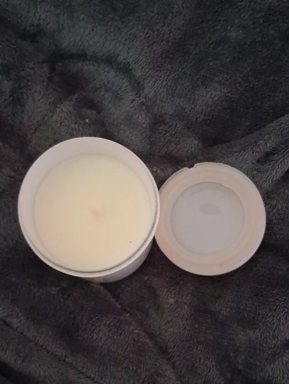 DW Home Ghost Stories Cream Vanilla Bean & Nutmeg Scented Candle - Cream